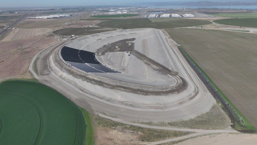 Port of Morrow storage lagoon